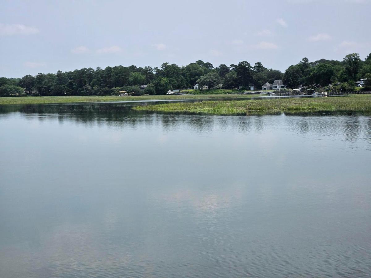 Low Country Cottage In Beautiful Habersham Бюфорт Екстериор снимка