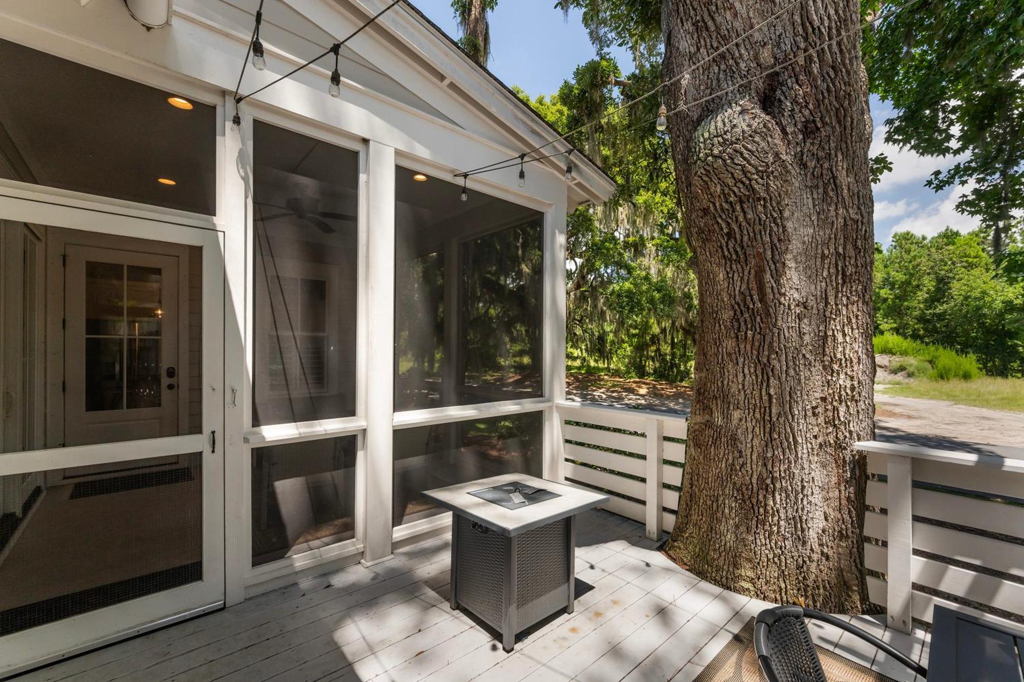 Low Country Cottage In Beautiful Habersham Бюфорт Екстериор снимка